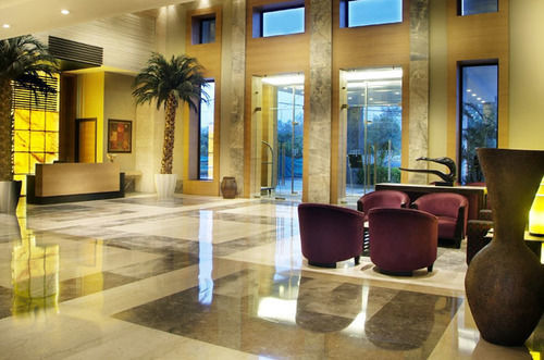 Tivoli Grand